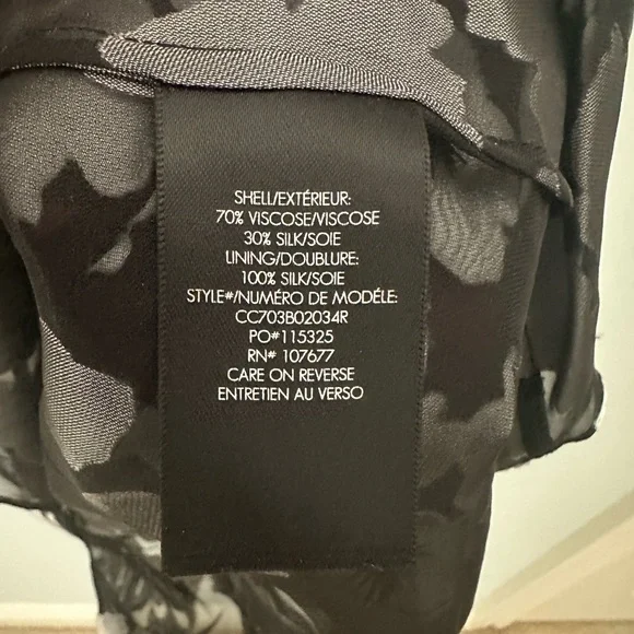 Alice + Olivia Black and Cream Floral Blouse - Picture 7 of 9